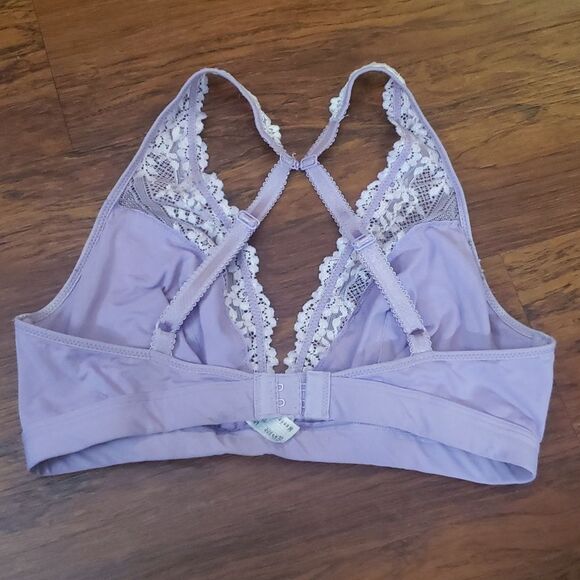 Wacoal Womens Lavendar Embroidered Floral Trim Bralette Size 38 - Picture 6 of 6